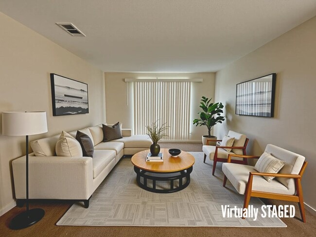 Photo - 4304 Lake Rd Unidad H