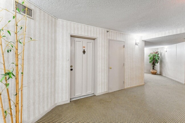 Photo - 6463 La Costa Dr Unit 201