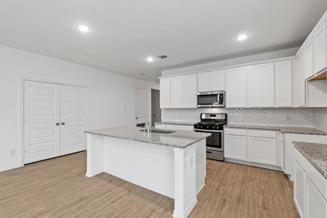 Photo - 23018 Forebear Dr