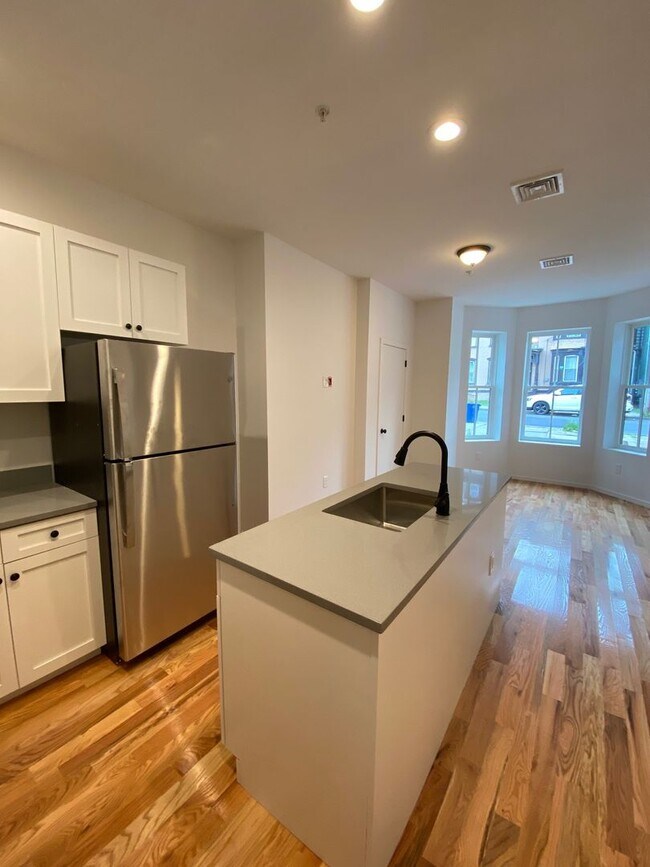 Photo - 55 Dubois St Unidad 1