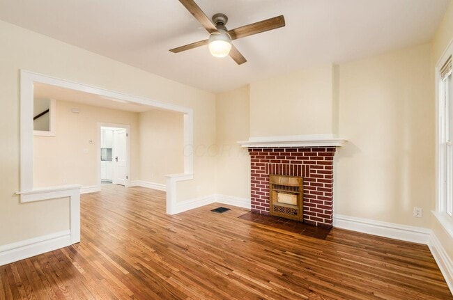 Photo - 228 E Kelso Rd