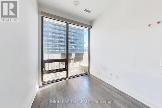 Photo - 50 Charles St E Unit 1112