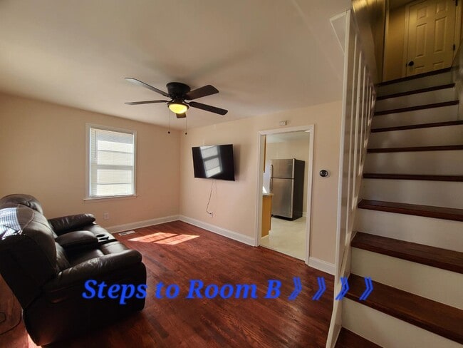 Photo - 100 Bleckley Ave