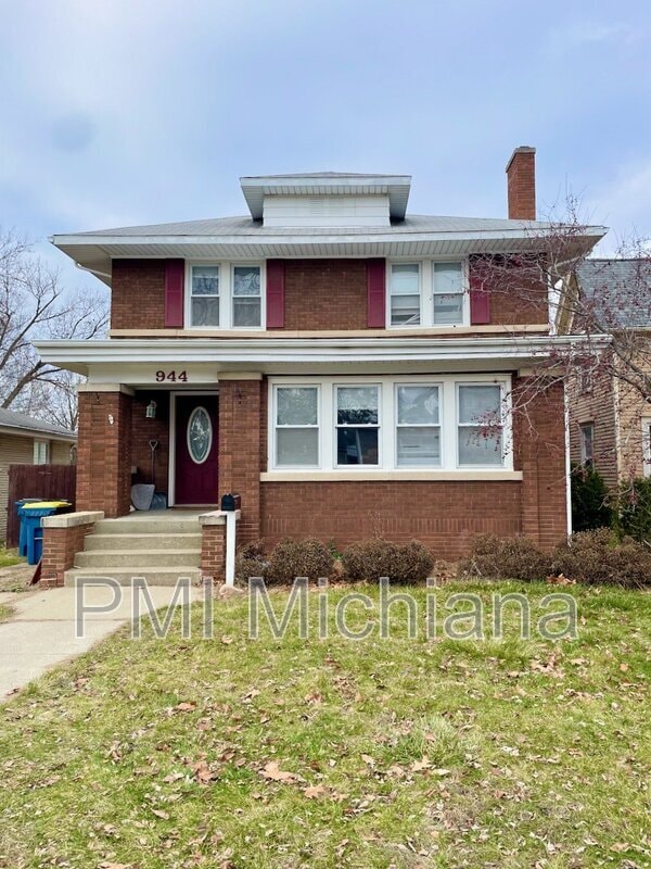 Photo - 944 Homewood Ave