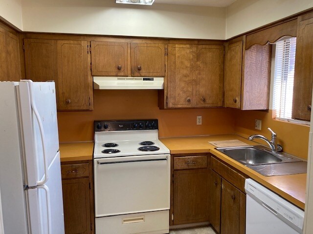 Photo - 2811 W Koenig St