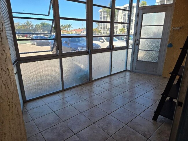 Photo - 4908 38th Way S