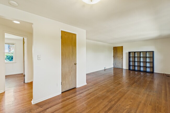 Photo - 4312 3rd Ave NW