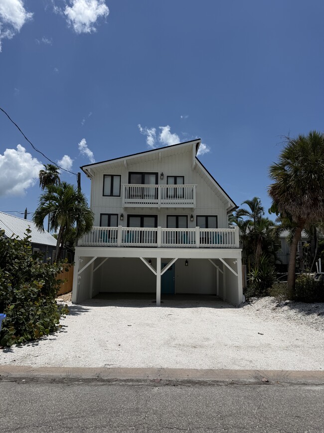 51 84th Ave
