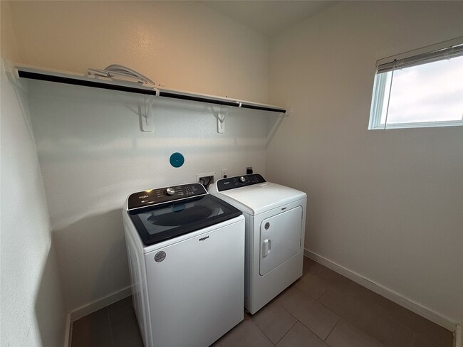 Photo - 204 Brks Mnr Ct