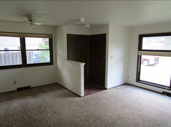 Photo - 507 Baker Dr