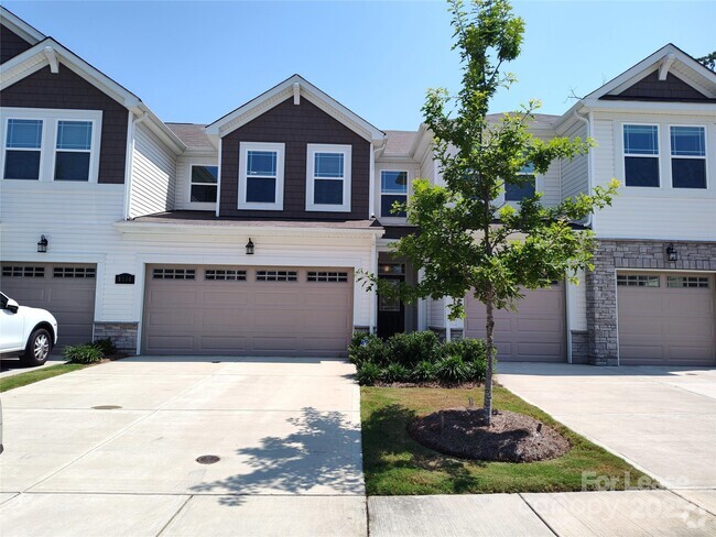 Building Photo - 8114 Overmeadow Ln Rental