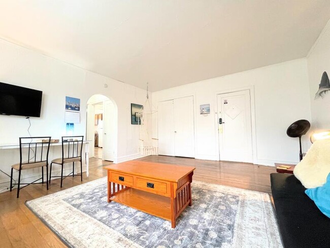 Photo - 6649 Berthold Ave Unit 1W