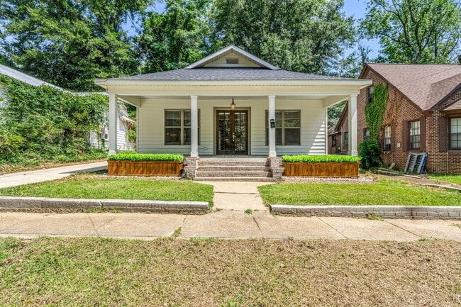 Renovated 3 Bedroom 3.5 Bath Home for Rent! - Renovated 3 Bedroom 3.5 Bath Home for Rent!