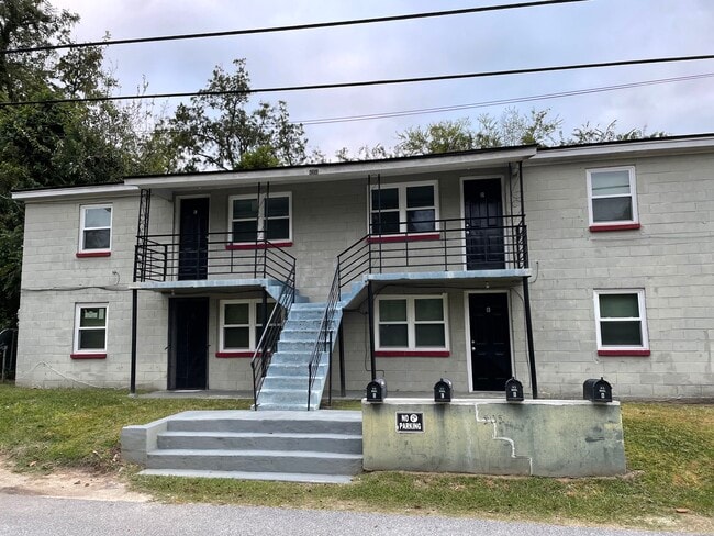 505 Davis Ave Unit B