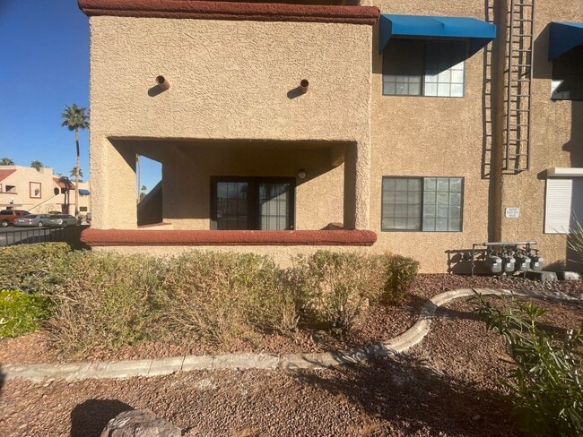Photo - Nice 1 Bedroom, 1 Bathroom Condo - 1st Level!