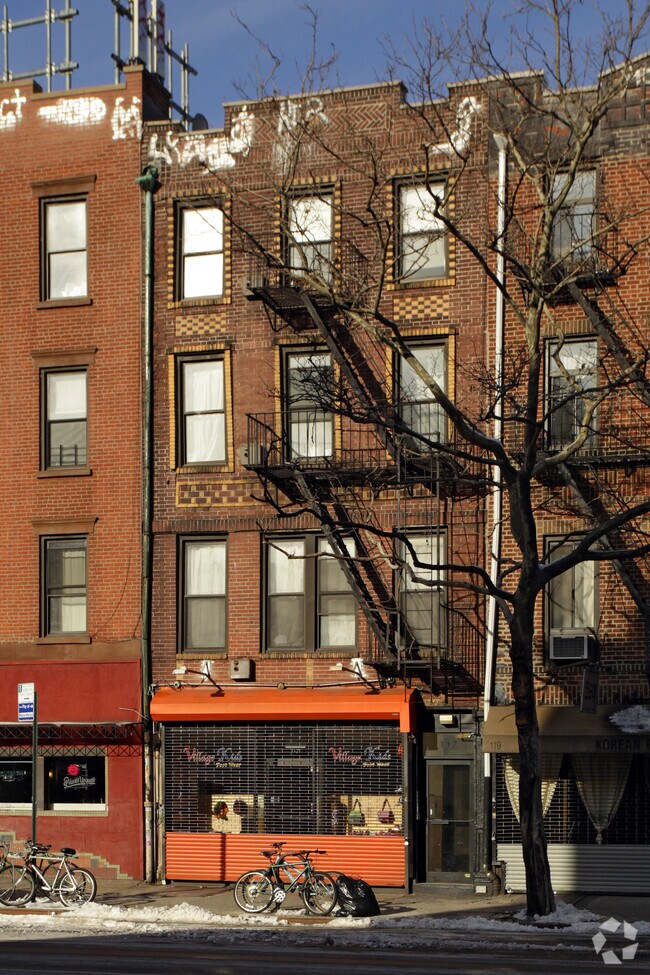 Photo - 117 First Ave