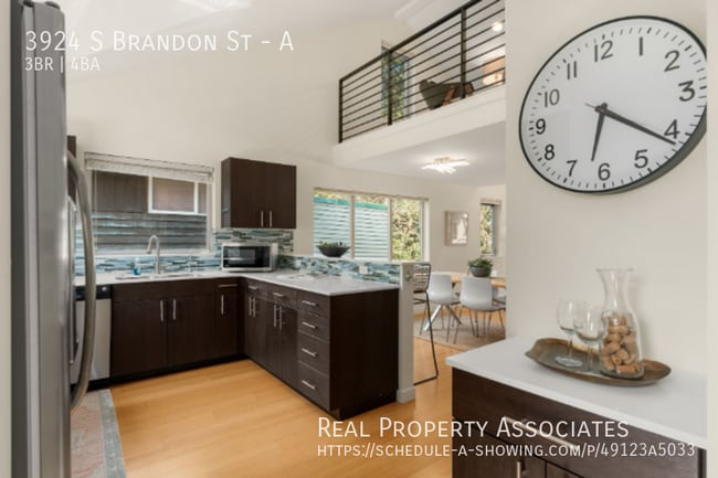 3924 S Brandon St