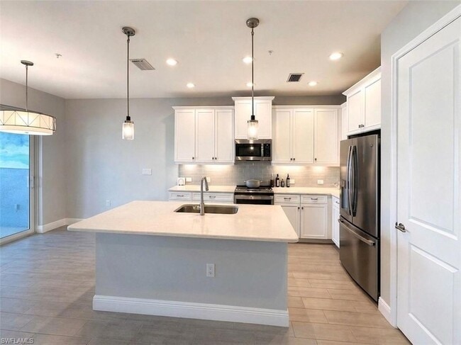 Photo - 2549 Seychelles Dr