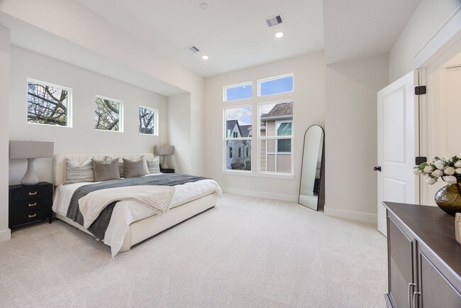Photo - 9311 Montridge Dr