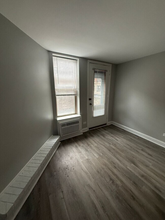 Photo - 744 W Gordon Terrace Unidad 101