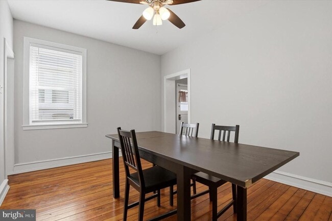 Photo - 343 Spring Mill Ave