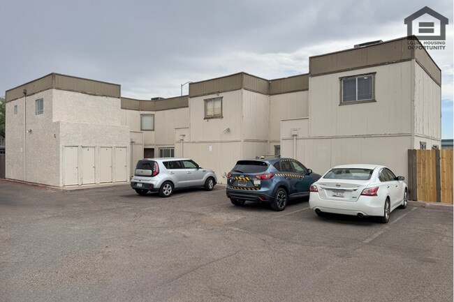 Photo - 1765 E Pepper Cir Unidad 1765#2-1