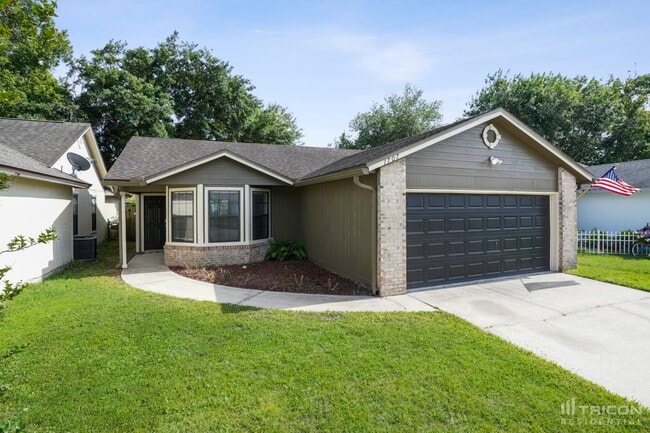 Building Photo - 1707 Ashwood Cir Rental