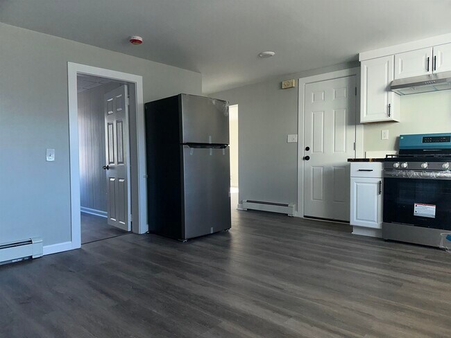 Photo - 60 Whitney St Unidad 1