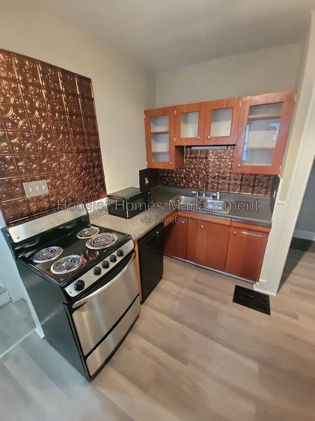 Photo - 1024 E Bradbury Ave