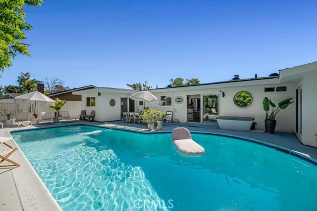 Photo - 820 Presidio Dr