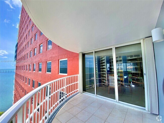 Building Photo - 1627 Brickell Ave Unit 2005 Rental