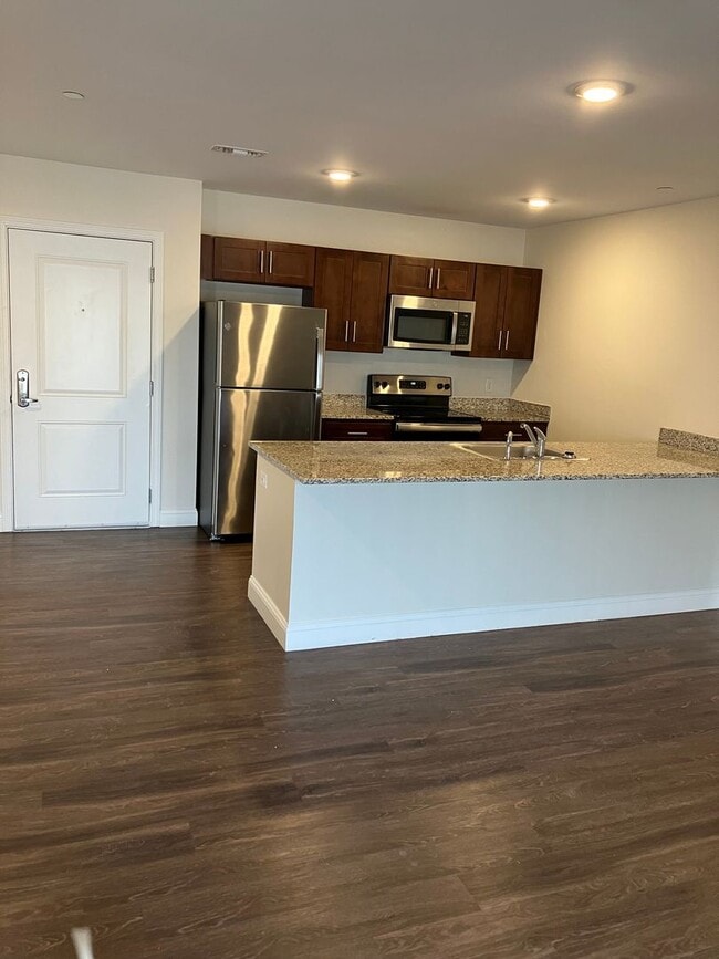 Beaver Brook Crossing Apartments