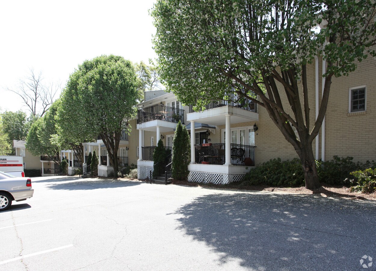 Photo - Highland Hall