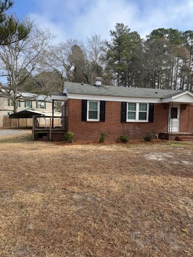 Building Photo - Completely renovated 2 bedroom in desirable North Augusta Neighborhood