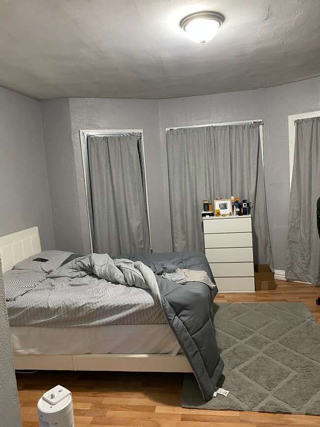 Photo - 46 Marshall St Unit 46 Marshall St Apt 1