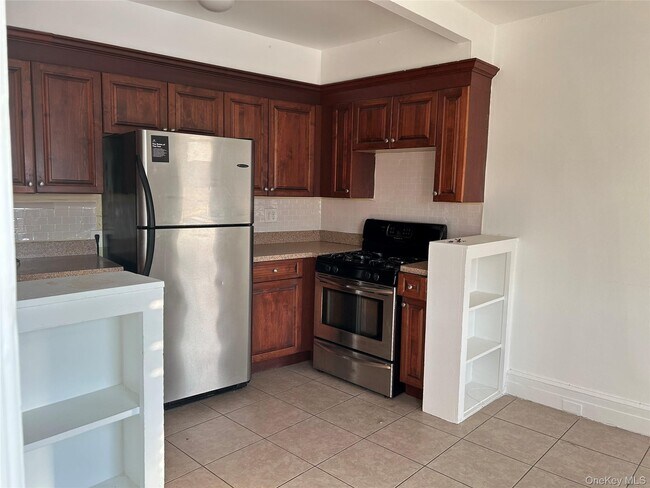 Photo - 126 Deer Park Ave Unit 3