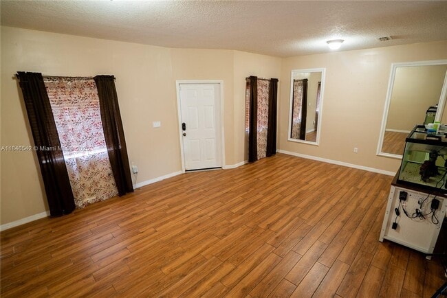 Photo - 2930 SE 15th Terrace