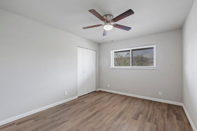 Photo - The Carroll Ann Apartments