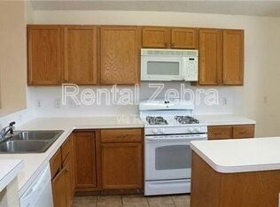 Photo - 830 Orian Dr