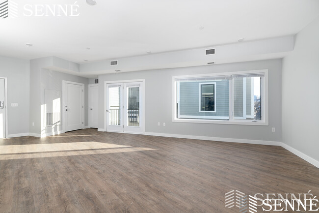 Building Photo - 3 Ward St Unit 2-1 Rental