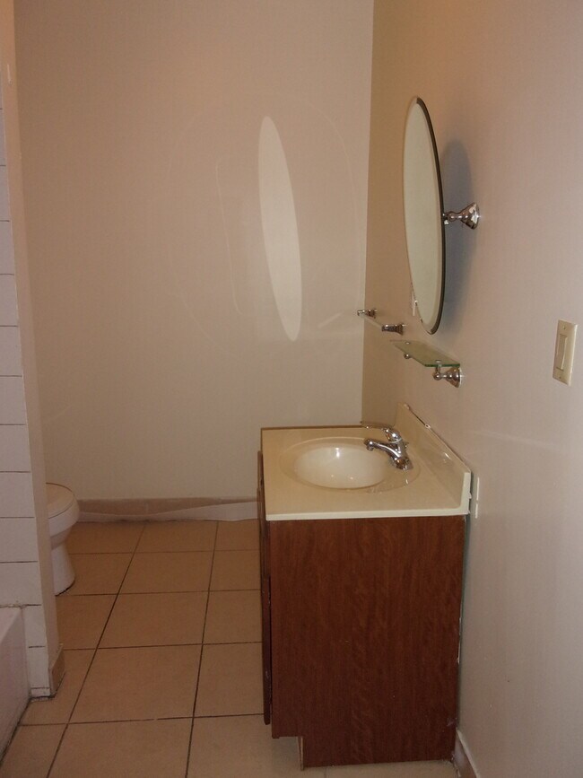 Photo - 1518 N 17th St Unit 1