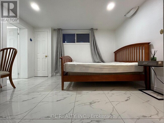 Photo - 80 Mosedale Crescent