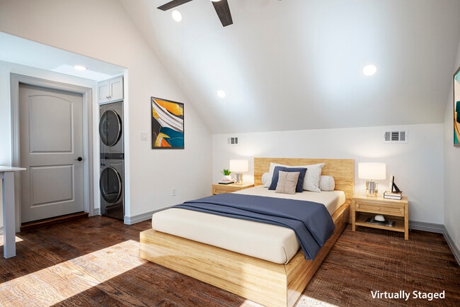 Photo - 3508 McFarlin Blvd Unit GarageApt-STUDIO