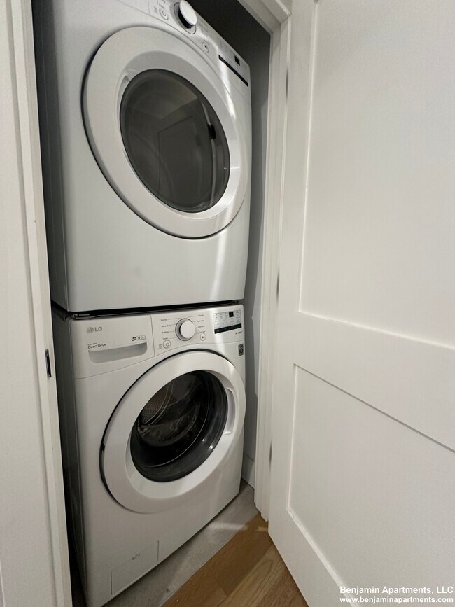 Photo - 47 Englewood Ave Unit 6