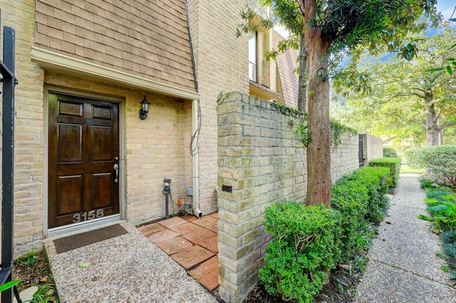 Building Photo - 3158 W Holcombe Blvd Unit 3158