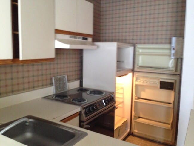 Photo - 1600 Park Cir