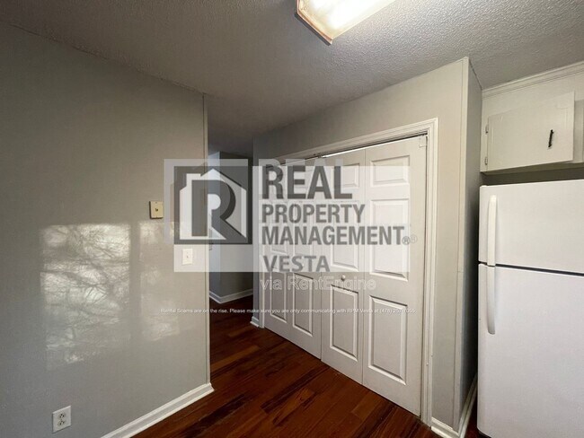 Photo - 307 Fox Tail Dr