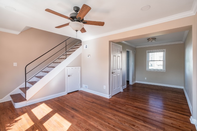 Photo - 2526 Iverson St