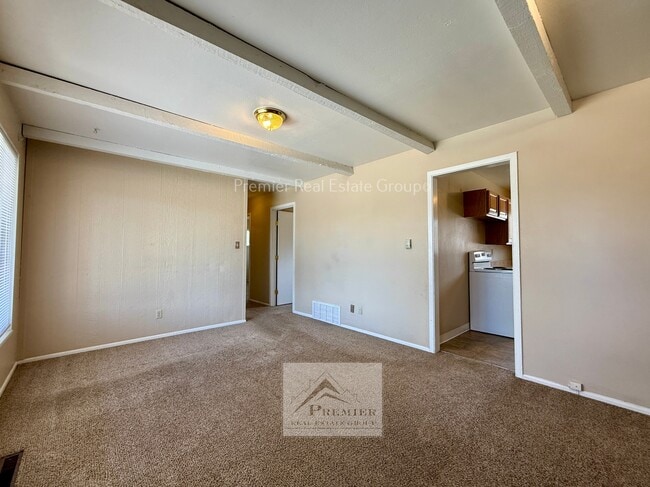 Photo - 1205 Hallam Ave