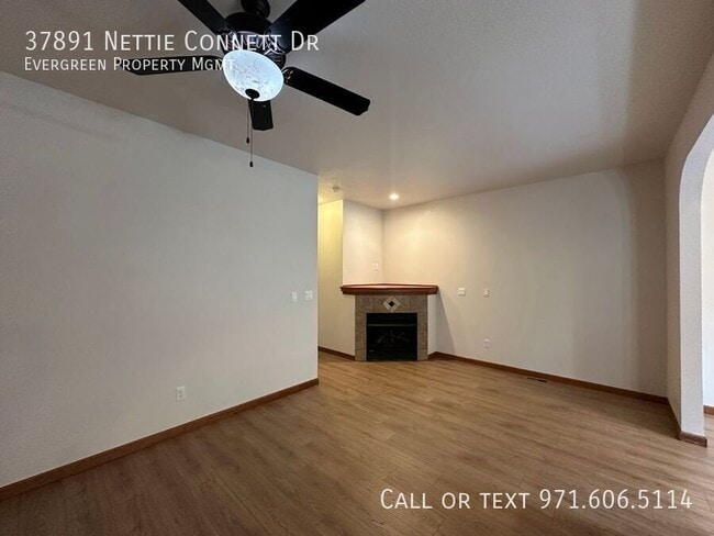Photo - 37891 Nettie Connett Dr